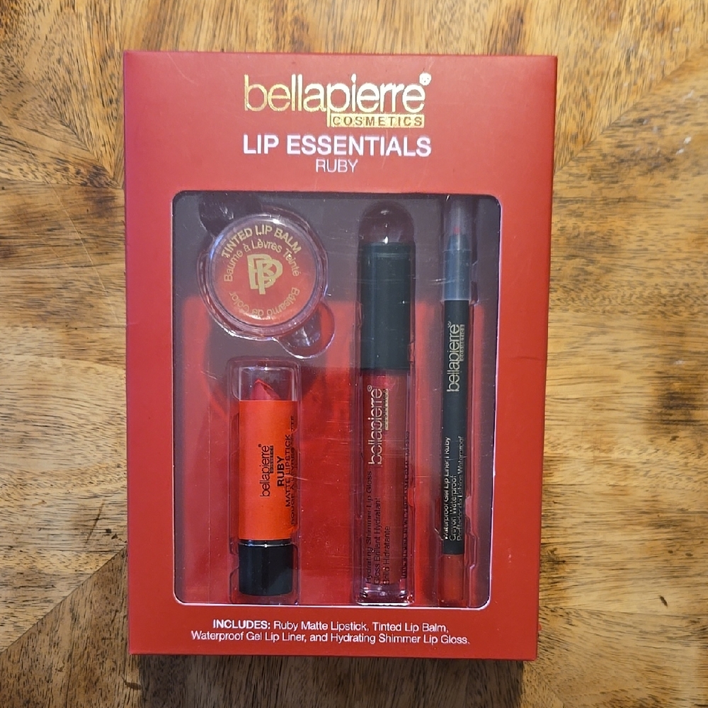 Bellapierre Lip Essentials Lip Kit